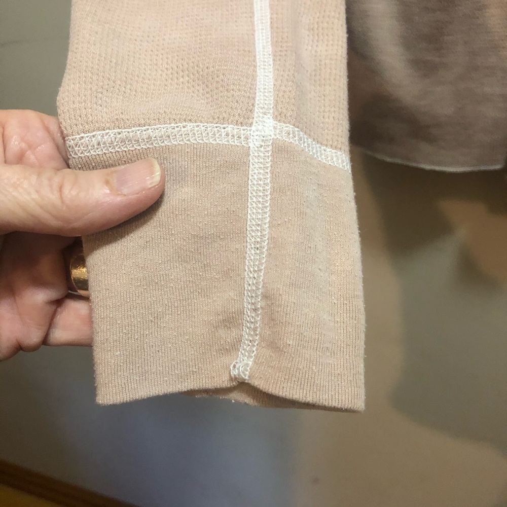 Gypsy 05 top. Embroidery on front… - Picture 4 of 6